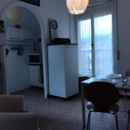 Trilocale Cecilia's Appartement Genua